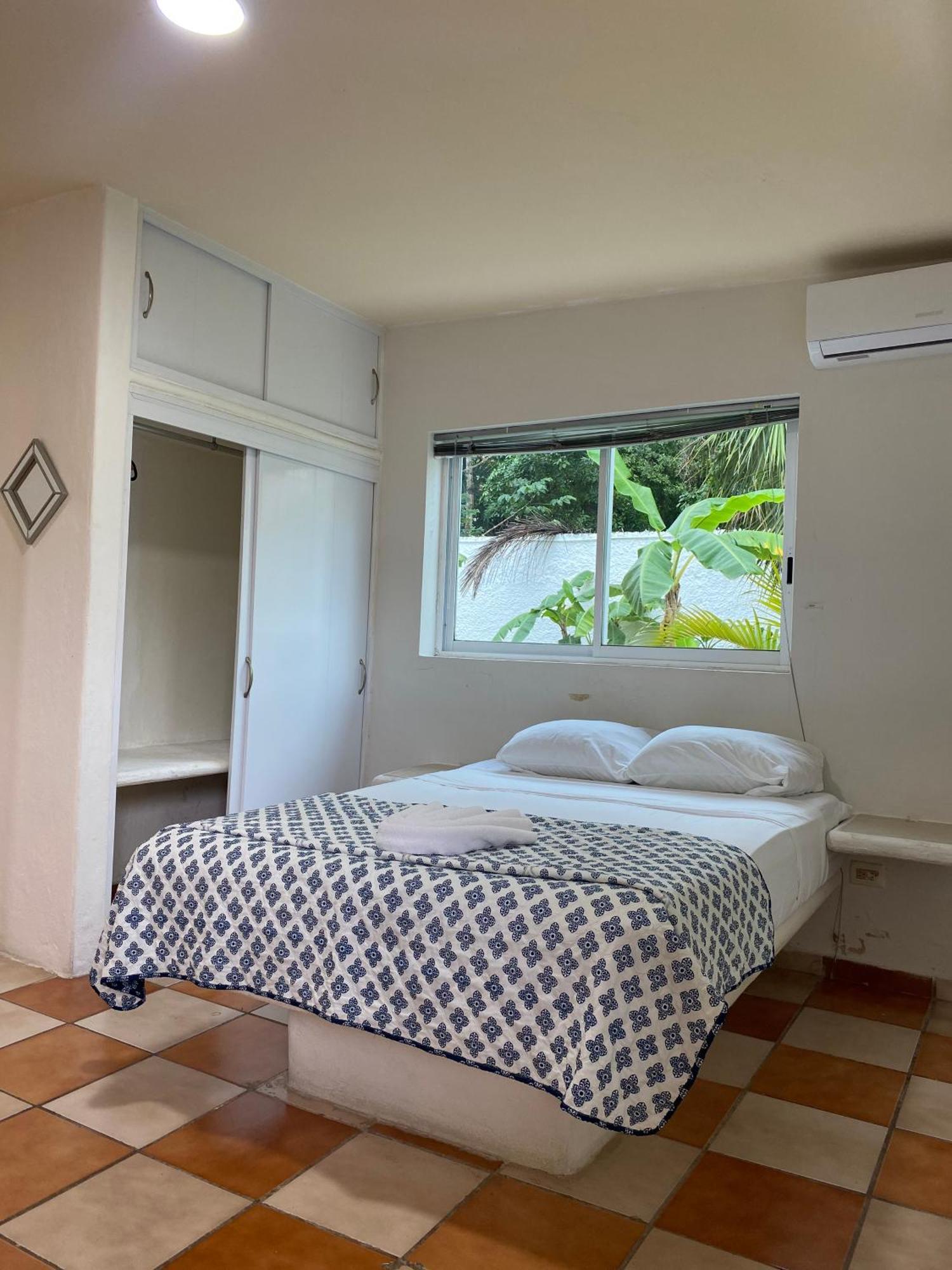 Hotel Dos Mundos, Isla Cozumel Extérieur photo